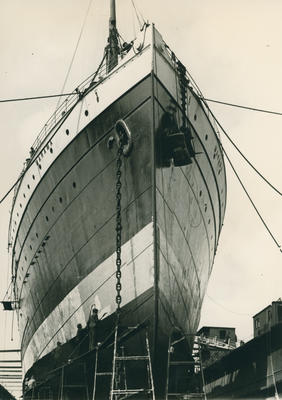 Photograph TSS MARAMA (1907) in a dry dock, Novemeber 1932 New