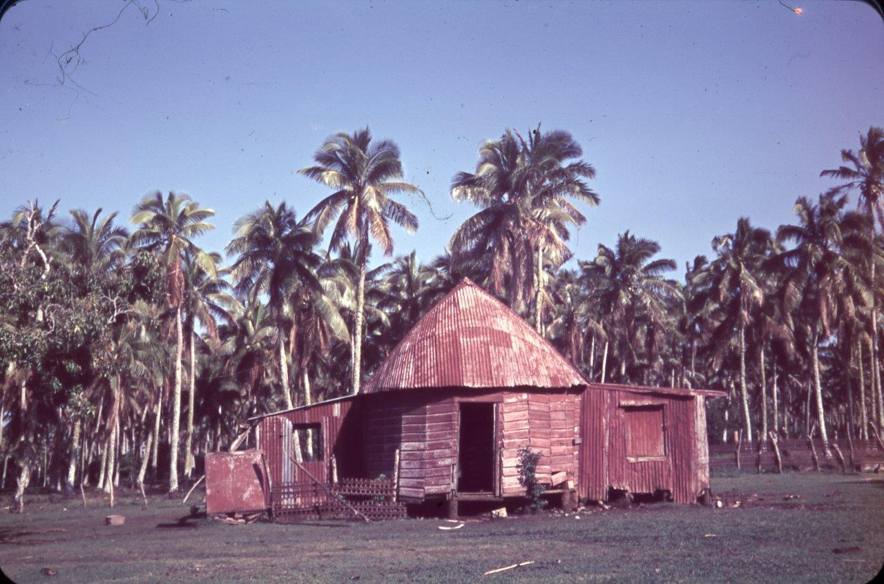 slide-corrugated-iron-house-new-zealand-maritime-museum