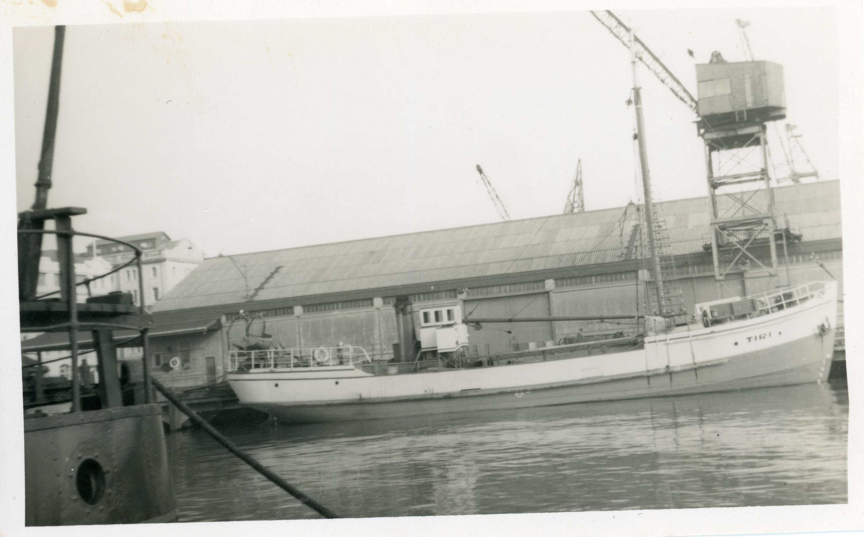 Photograph, Tiri - New Zealand Maritime Museum