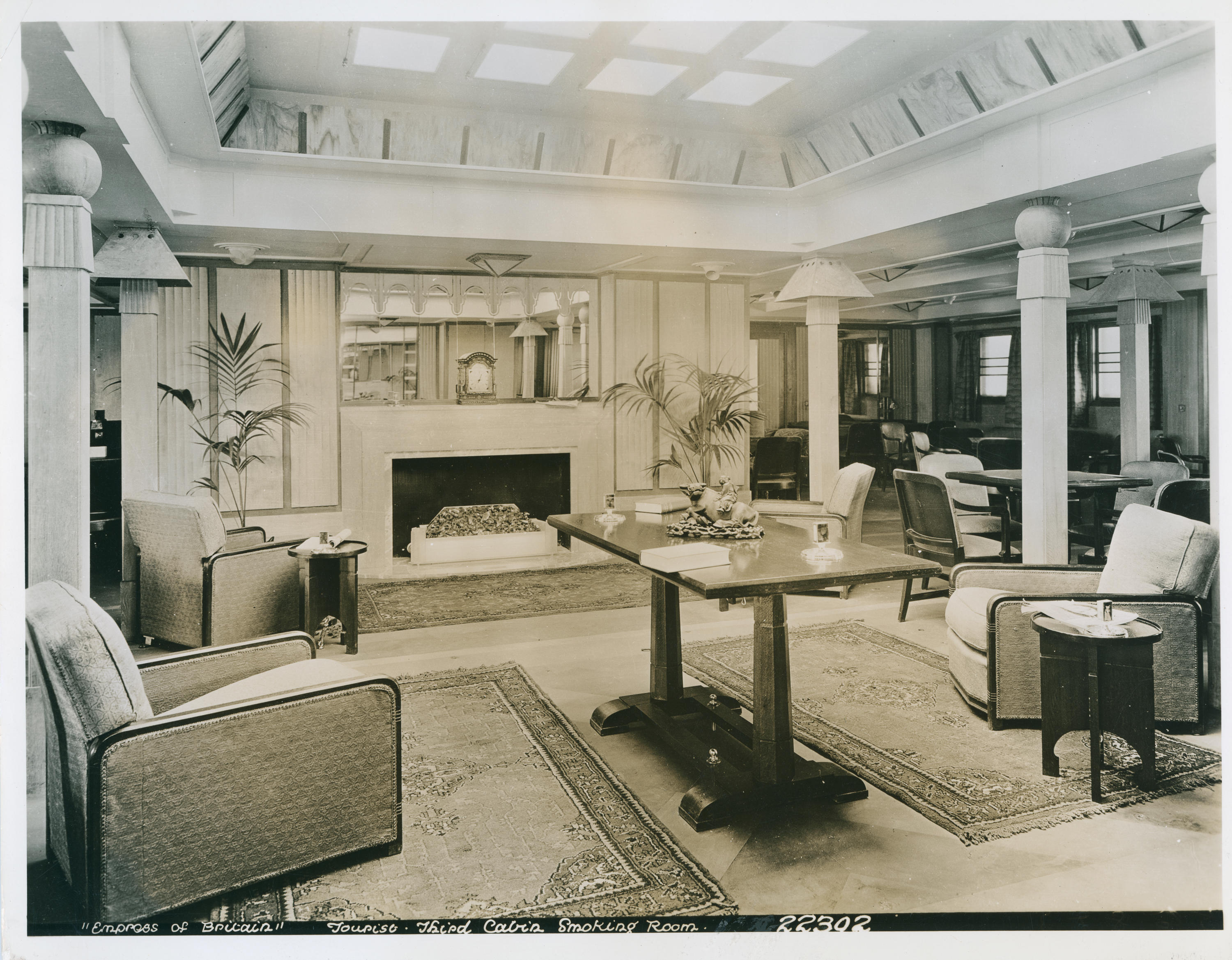 Photograph EMPRESS OF BRITAIN (1930) New Zealand Maritime Museum