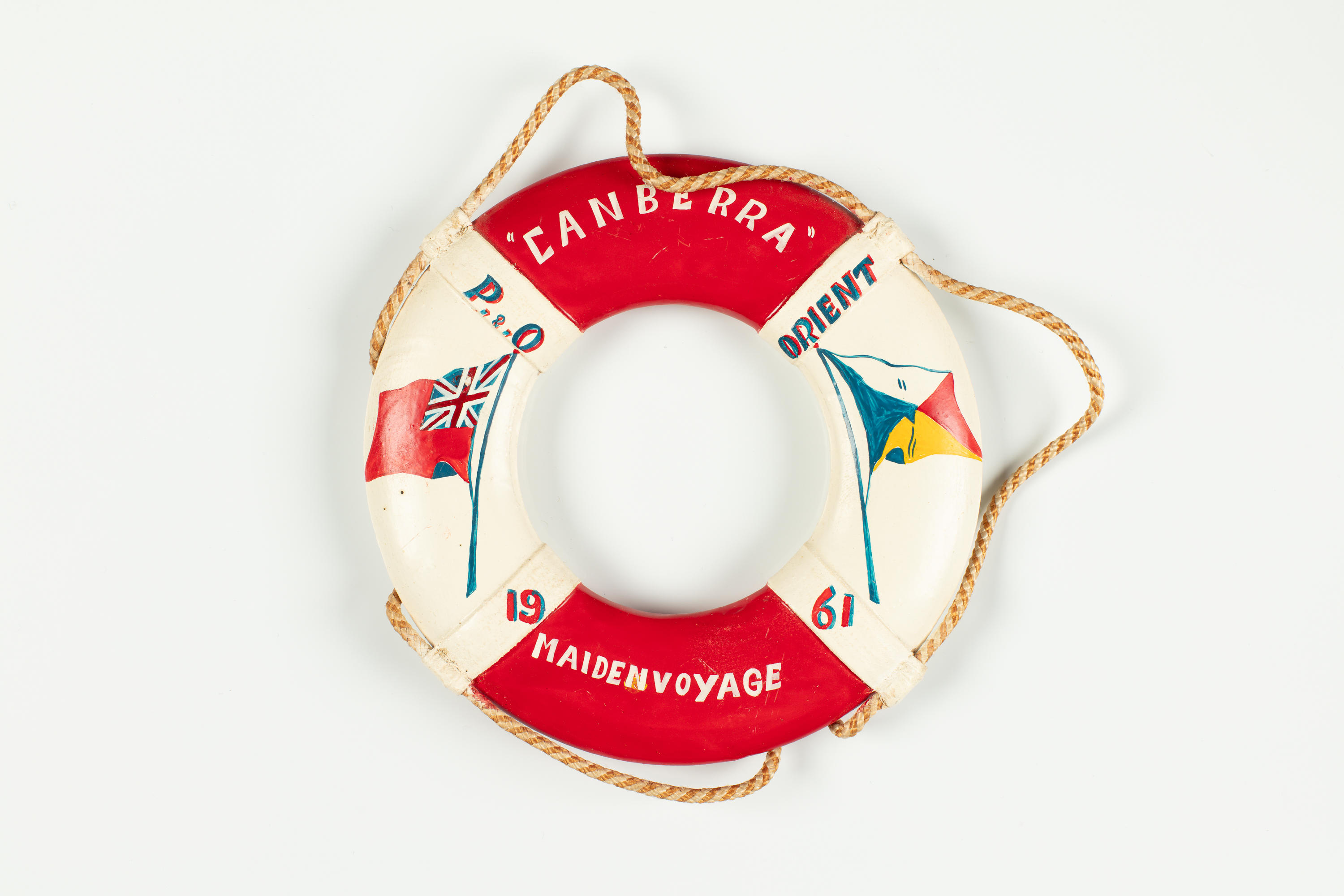 Memorabilia miniature lifebuoy CANBERRA, P&O Line New Zealand